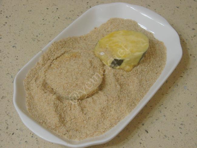 Patlıcan Kızartması - Yapılışı (7/12) 