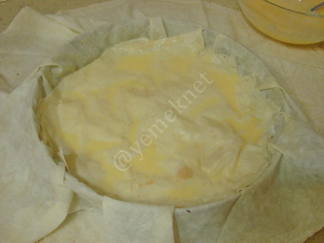 Tavada Yalancı Su Böreği - Yapılışı (10/20) 