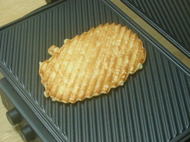Waffle - Yapılışı (9/16) 