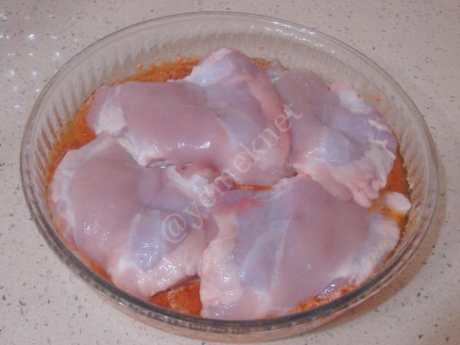 Yoğurt İle Tavuk Eti Marinesi - Yapılışı (5/8) 