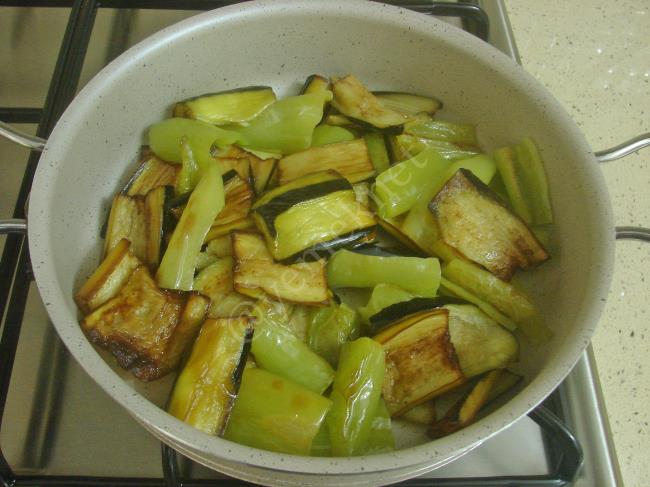 Patlıcan Çığırtma - Yapılışı (5/12) 