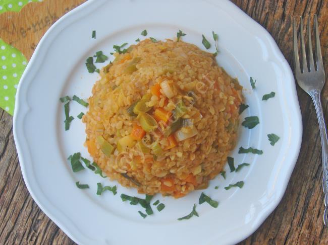 Pırasalı Bulgur Pilavı - Yapılışı (10/12) 