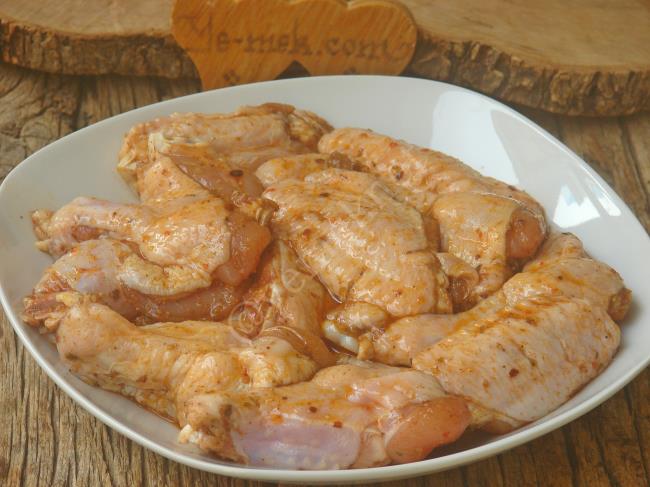 Tavuk Kanat Marinesi Tarifi Nasil Yapilir Resimli Yemek Tarifleri Tavuk Kanat Marinesi Tarifi Nasil Yapilir Resimli Yemek Tarifleri