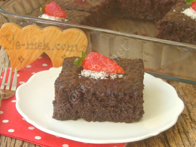 Browni Tadında Islak Kek Tarifi, Nasıl Yapılır? (Resimli) Yemek Tarifleri