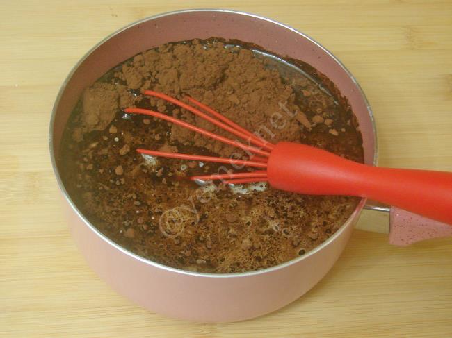 Browni Tadında Islak Kek - Yapılışı (8/16) 