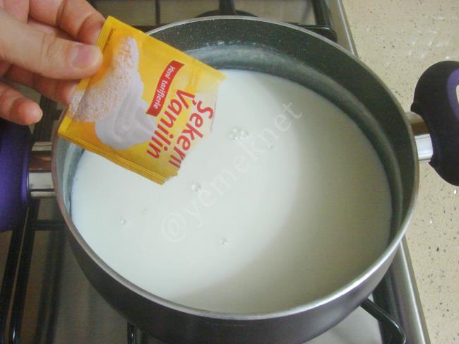 Nişastasız Sütlaç - Yapılışı (7/12) 