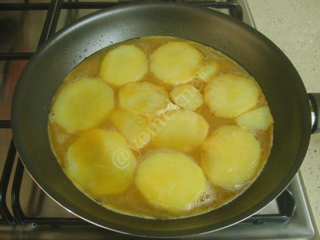 Patates Pizzası - Yapılışı (5/12) 