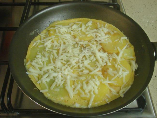 Patates Pizzası - Yapılışı (6/12) 