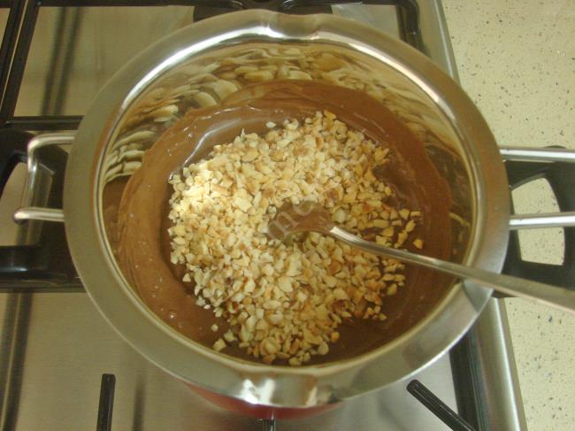 Ferrero Çikolata - Yapılışı (10/16) 