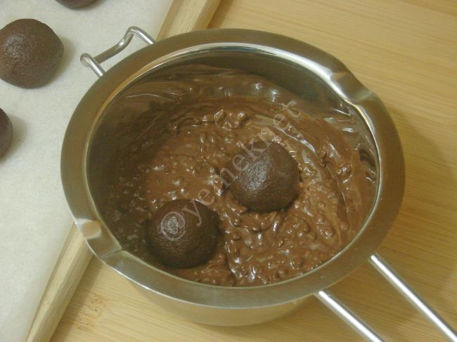 Ferrero Çikolata - Yapılışı (11/16) 