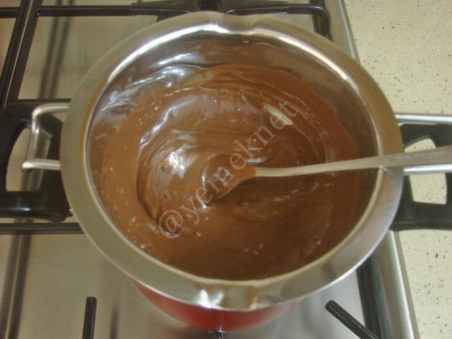 Ferrero Çikolata - Yapılışı (9/16) 