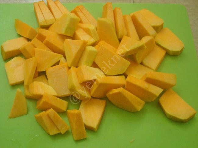 Fırında Bal Kabağı Yemeği - Yapılışı (2/8) 