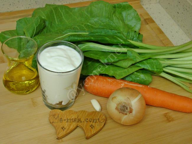 Havuçlu Pazı Salatası - Yapılışı (1/12) 