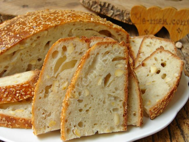 Daha Önce Bu Kadar Lezzetli Bir Ekmek Yememişsinizdir : Nohut Mayalı Köy Ekmeği