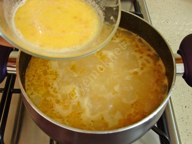 Alişke Çorbası - Yapılışı (12/16) 