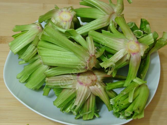 Ispanak Kökü Yemeği - Yapılışı (2/12) 