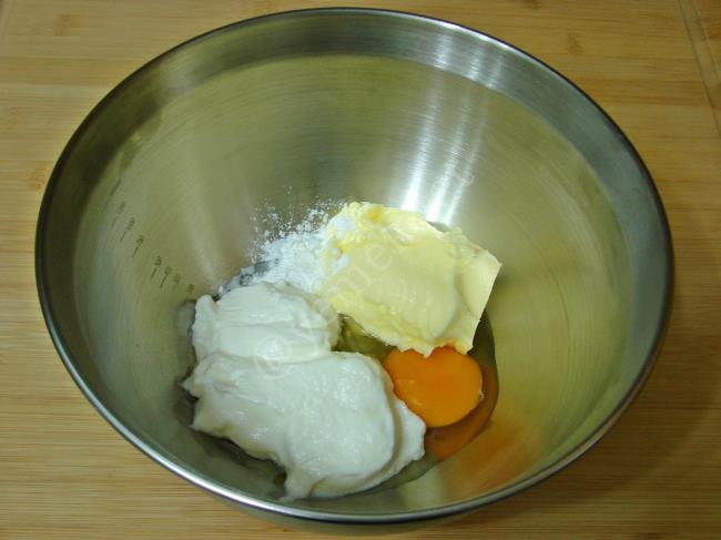 Ispanaklı Tart - Yapılışı (2/16) 