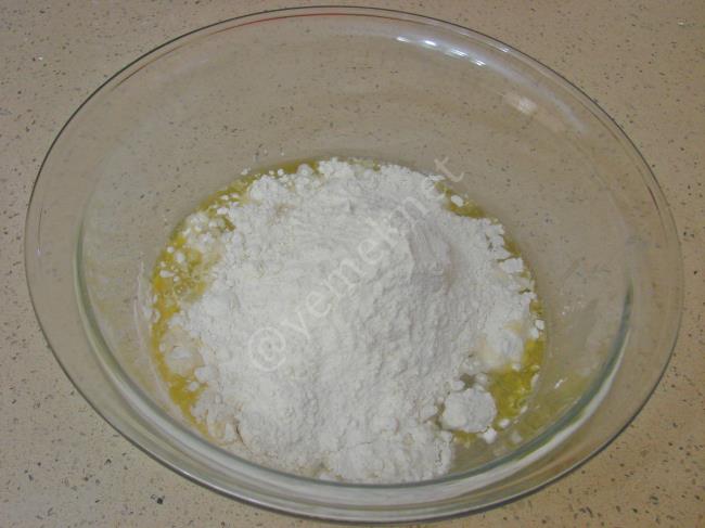 Lavaş Ekmeği - Yapılışı (3/12) 