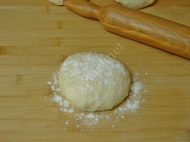 Mayalı Bazlama - Yapılışı (9/16) 