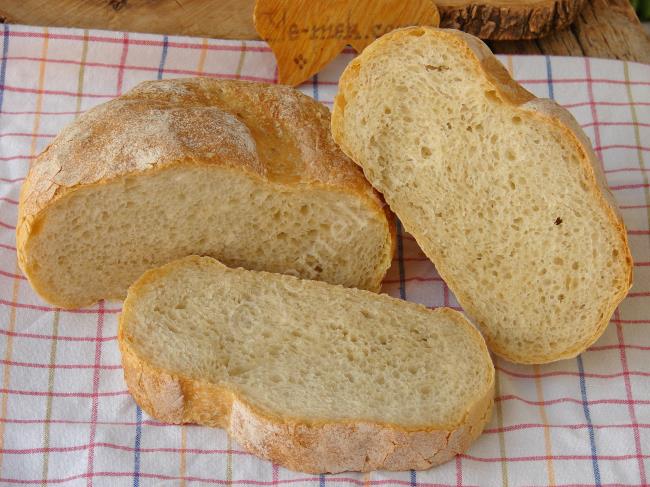 Aynı Fırından Almış Gibi, En Güzeli Böyle Olur : Evde Ekmek Yapımı