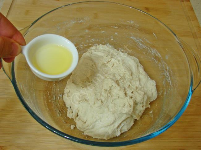 Yaş Mayalı Ekmek - Yapılışı (5/20) 