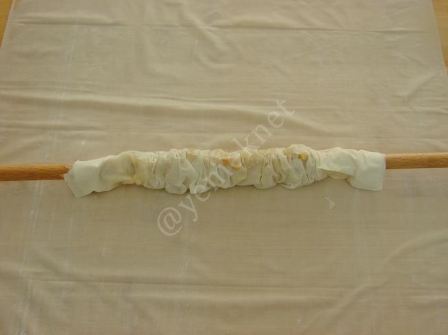 Baklavalık Yufkadan Bülbül Yuvası - Yapılışı (7/16) 