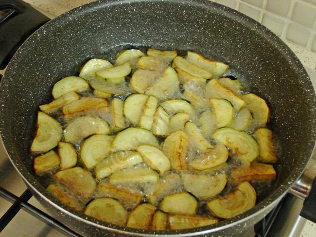 Fırında Porsiyon Musakka - Yapılışı (9/16) 