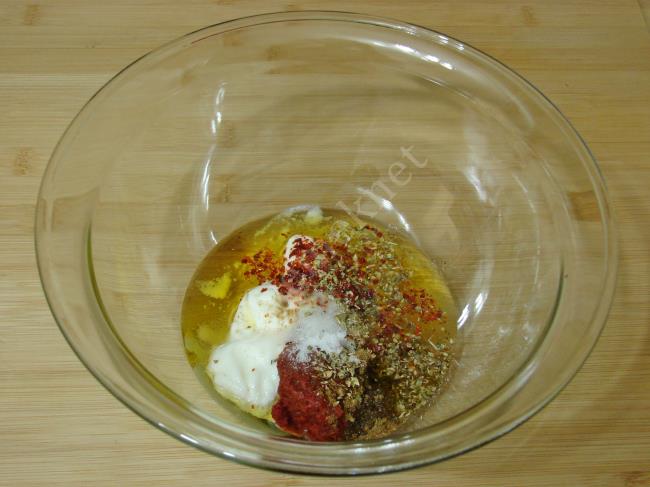 Fırında Tavuk Şiş - Yapılışı (3/16) 