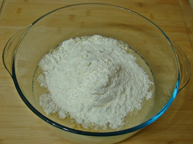 Hamburger Ekmeği - Yapılışı (3/16) 