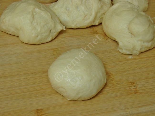 Hamburger Ekmeği - Yapılışı (6/16) 