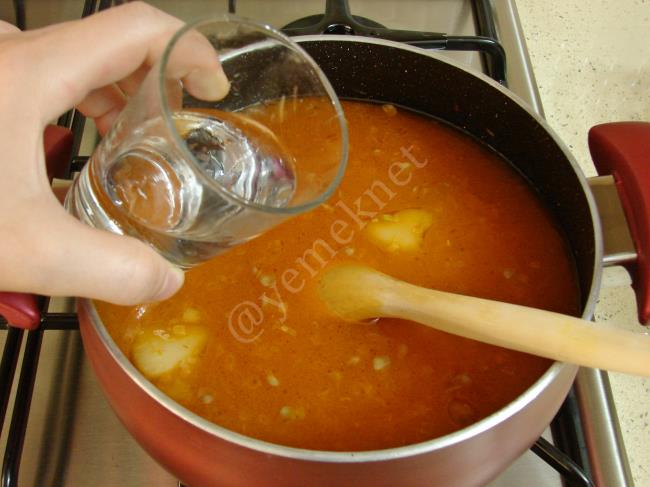 Sakala Çarpan Çorbası - Yapılışı (6/12) 