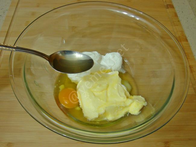 Mayasız Sirkeli Poğaça - Yapılışı (2/12) 