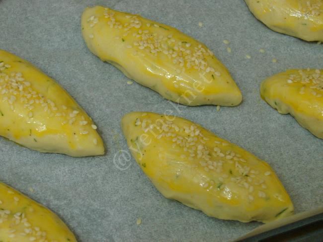 Mayasız Sirkeli Poğaça - Yapılışı (9/12) 