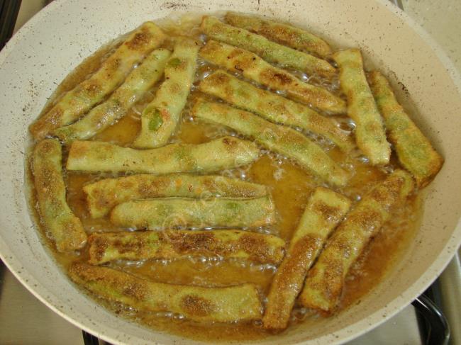 Mısır Unlu Taze Fasulye Kızartması - Yapılışı (10/12) 