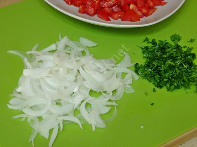 Tablacı Salatası - Yapılışı (3/12) 