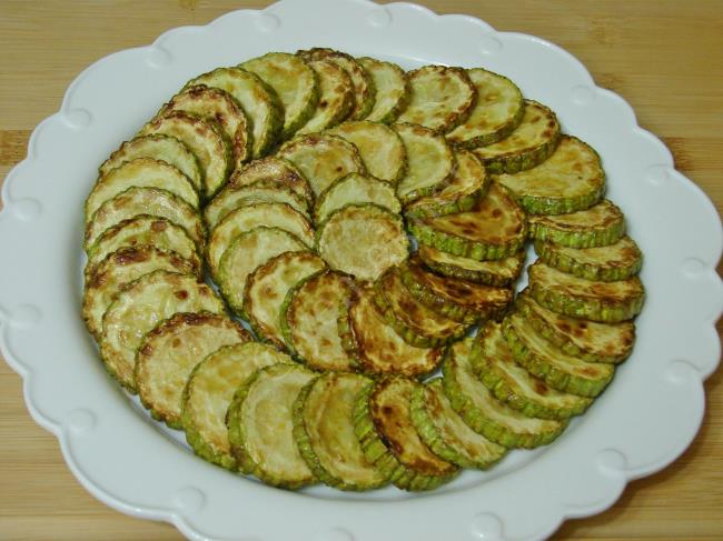 Yoğurtlu Kabak Kızartması - Yapılışı (6/12) 