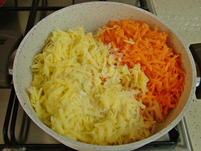 Havuçlu Patates Mezesi - Yapılışı (2/8) 