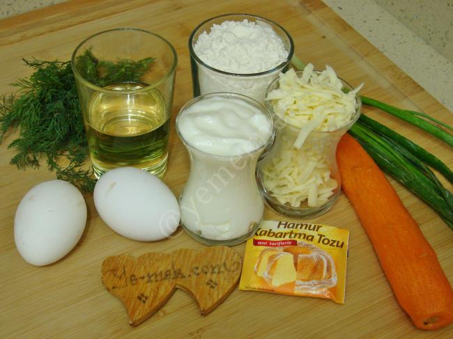 Havuçlu Tuzlu Kek - Yapılışı (1/12) 