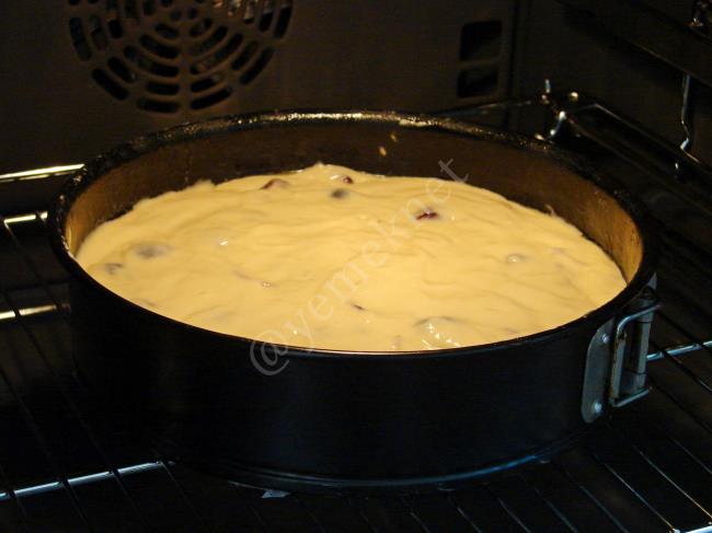 Kirazlı Kek - Yapılışı (11/16) 