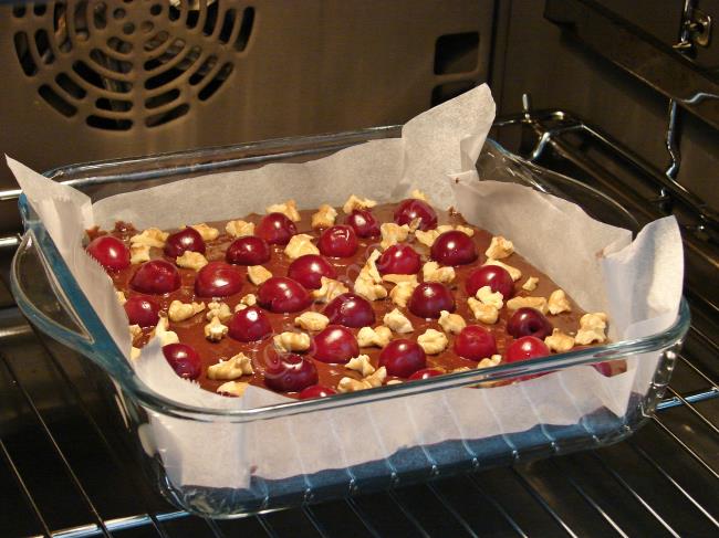 Vişneli Çikolatalı Brownie - Yapılışı (12/16) 