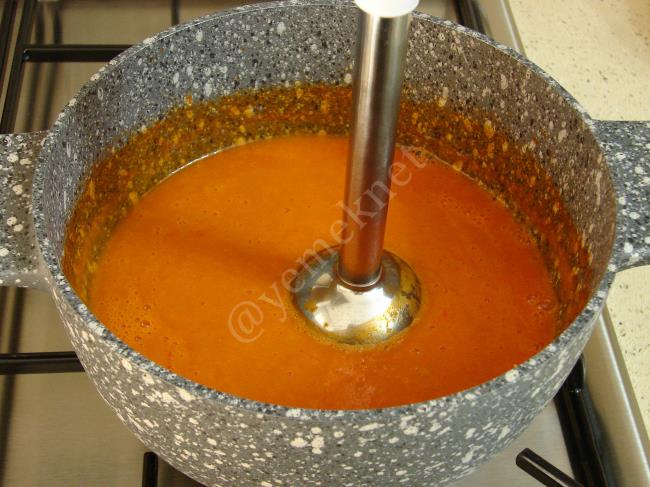 Domatesli Kabak Çorbası - Yapılışı (7/12) 