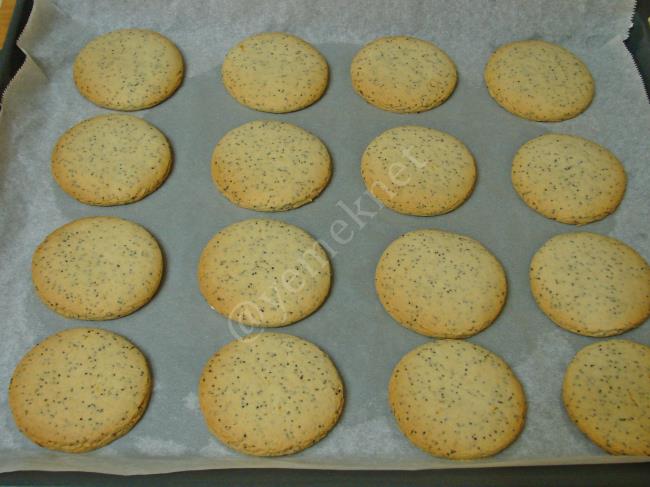 Limonlu Haşhaşlı Kurabiye - Yapılışı (10/16) 