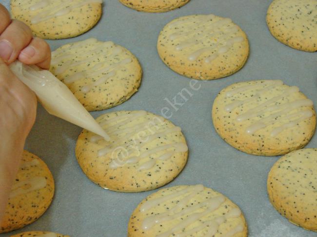 Limonlu Haşhaşlı Kurabiye - Yapılışı (13/16) 