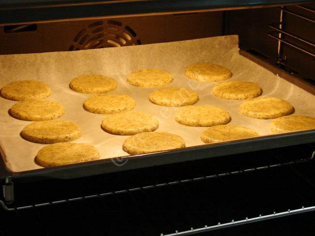 Limonlu Haşhaşlı Kurabiye - Yapılışı (9/16) 