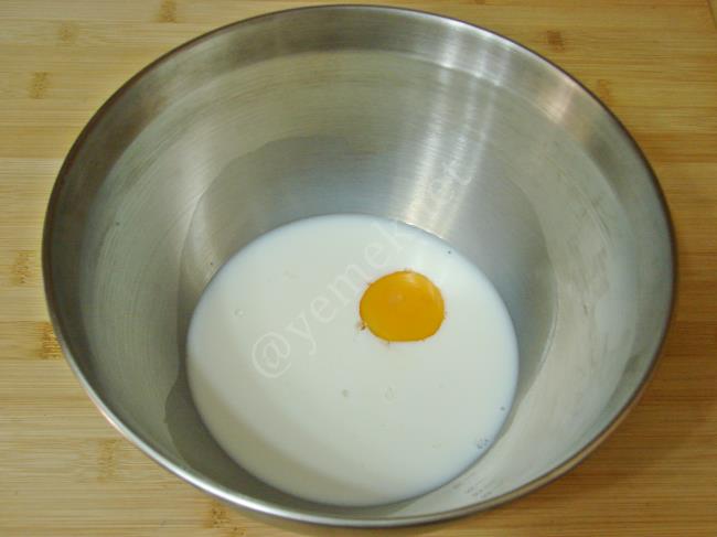 Mayasız Peynirli Pişi - Yapılışı (2/12) 