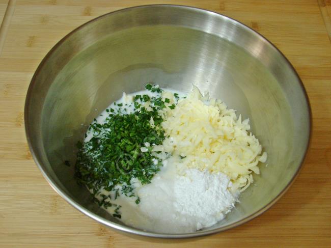 Mayasız Peynirli Pişi - Yapılışı (3/12) 