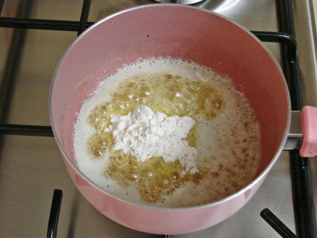 İsveç Köftesi - Yapılışı (7/12) 