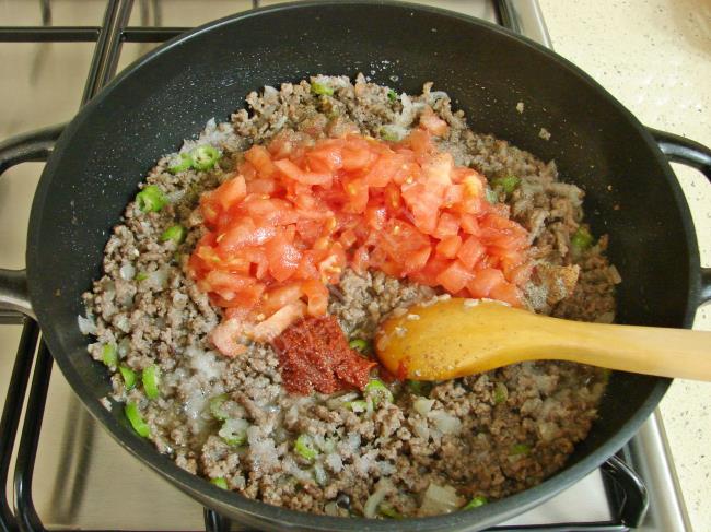 Patates Musakka - Yapılışı (4/12) 