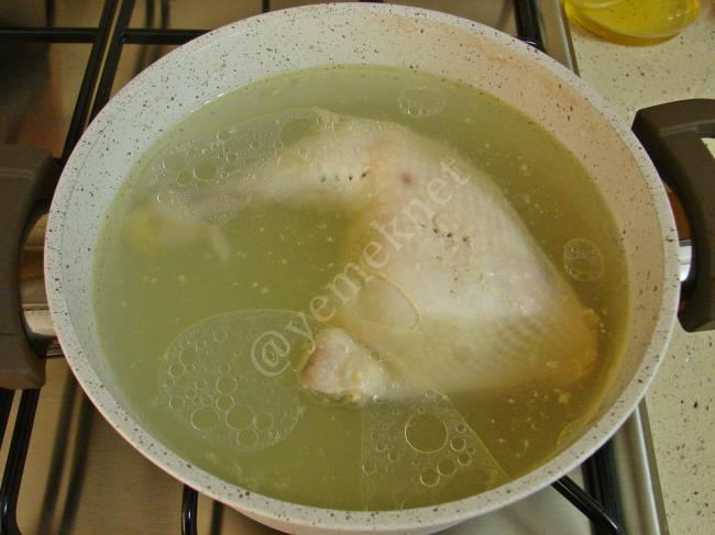 Tavuklu Tarhana Çorbası - Yapılışı (2/12) 