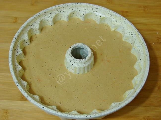 Havuçlu Çaylı Kek - Yapılışı (8/12) 